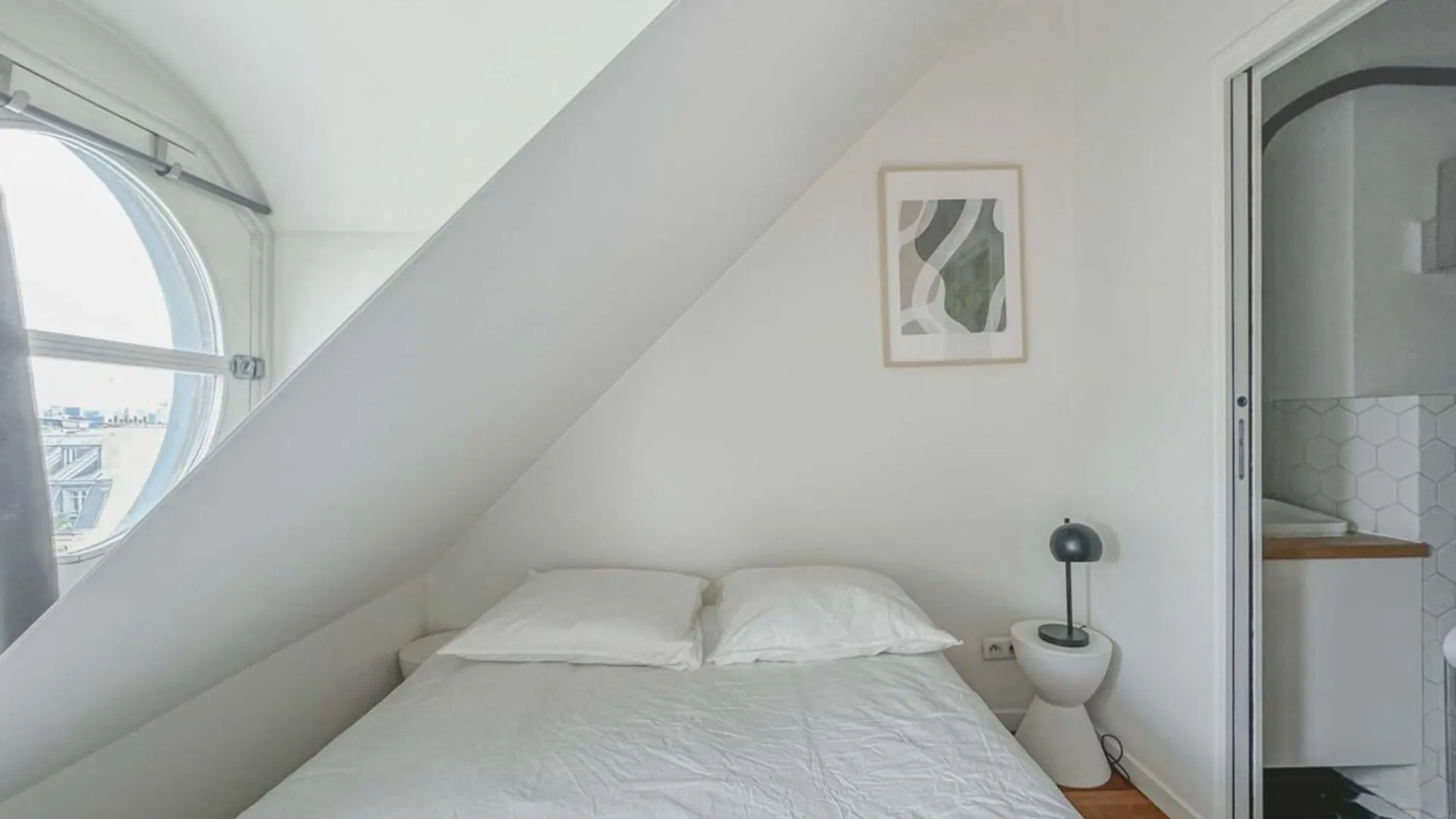 Flexliving - Onebedroom - Malesherbes - Eiffel Tower View Paris