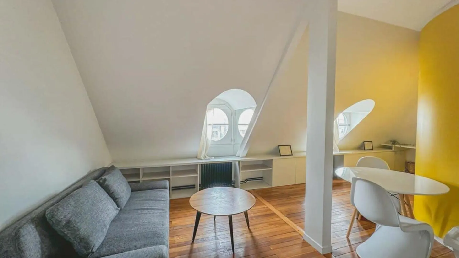 Flexliving - Onebedroom - Malesherbes - Eiffel Tower View Paris France